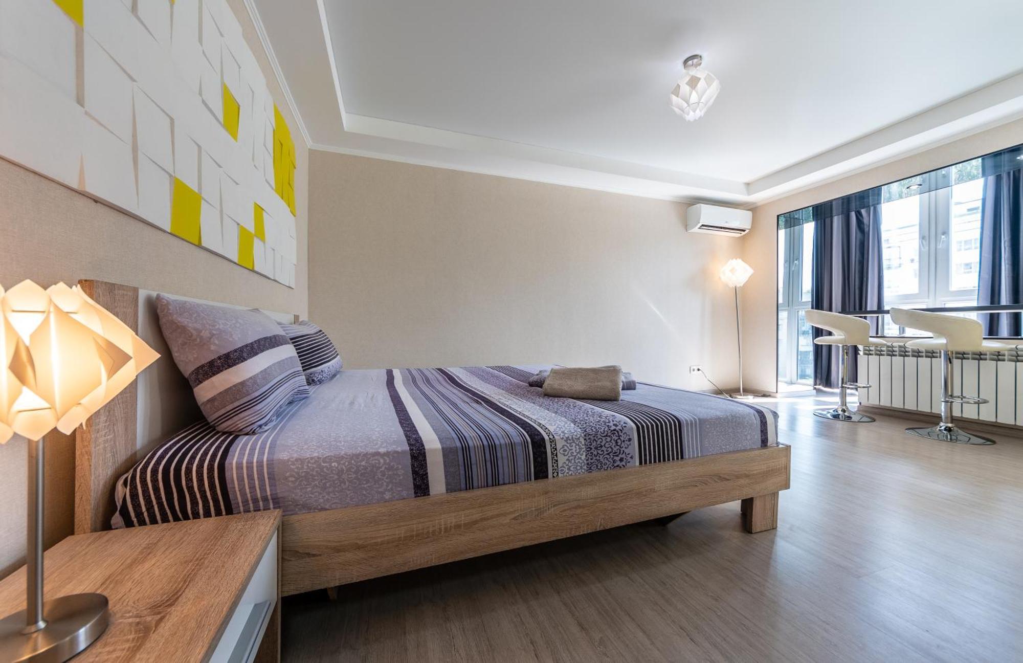 Home Apartments Kyiv Exterior foto